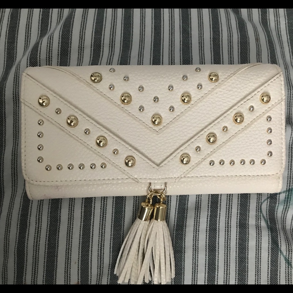 Charming Charlie Wallet